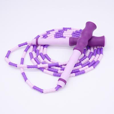 China Free Segmented Jump Rope Bamboo Joint Workout Best Retail Product Use Colorful Beaded Bamboo Joint Jump Rope for sale