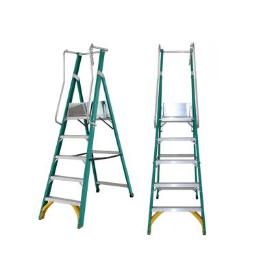 China Custom Industrial Insulated Folding Ladders Fiberglass 5 Step Platform Ladder for sale