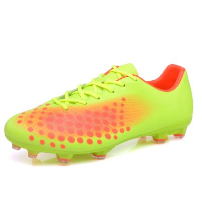 China EVA 2020 Most Popular Design Soccer Boots Professional Soccer Boots Shoes for sale