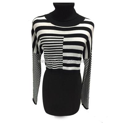 China Anti-Shrink New Basic 2023 Striped Print Black White Sweater Women's Casual Sweaters Knitwear for sale