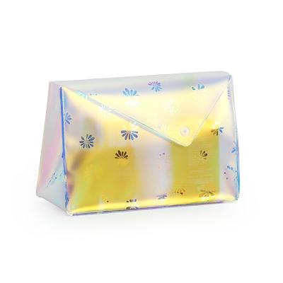 China Custom Clear PVC Tpu Travel Clear Iridescent Plastic Envelope Waterproof Dustproof Shockproof Makeup Cosmetic Bag Organize for sale