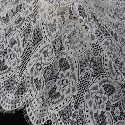 China Sustainable Wholesale Decorative Chantilly French Lace For Bridal Wedding Dress for sale