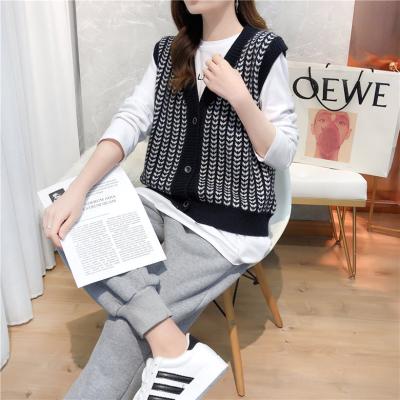 China Viable vest, cardigan, women's loose fit, fall vintage v-neckline, sleeveless knitted sweater, Korean jacket for sale