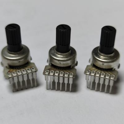 China Factory Vertical Finger Volume 12Mm Digital Potentiometer 12mm Potentiometer Supplier for sale