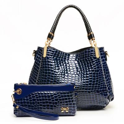 China Popular design of high quality ladies leather bag in common handbags wholesale a set for sale