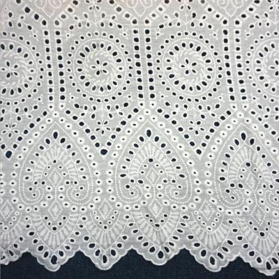 China Sustainable Good Quality 100 % Cotton Lace Fabric Embroidery Hollow Out White Lace Fabric for sale