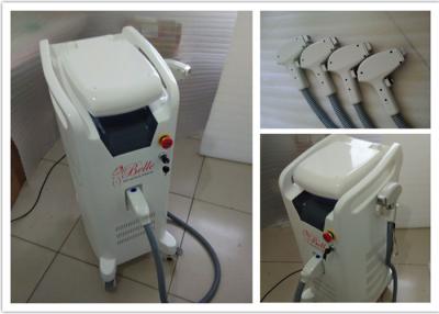 China Painless 2000w 808nm Diode Laser Machine / Laser Facial Hair Removal for sale