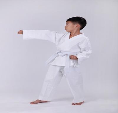 China Waschende kundenspezifische Karate-Uniform-Twill-Webart-Karate-Ausstattung für Kinder zu verkaufen