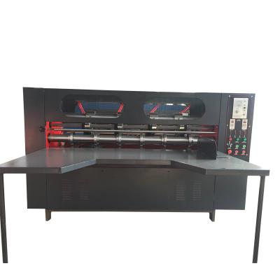 China 1800mm HRB corrugated cardboard manual thin blade slitter scorer machine / corrugated box making machine à venda