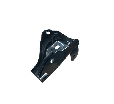 China Iron bumper bracket D22 KA24 62210-3S100 for sale