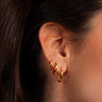 China Trendy Popular Fashion Hoop Earrings 15MM 18MM 20MM Round Huggie Stainless Steel Gold Plated Stud Earrings Wholesale for sale