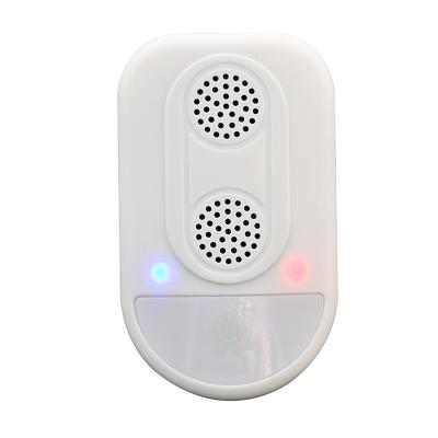 China UK Disposable 2 in 1 Electric Ultrasonic Pest Control Mouse Trap Rat Reflector Pest Repeller For Indoor for sale