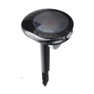 China Viable Outdoor Animal Repellent Solar LED Lights Ultrasonic Animal Repeller for sale