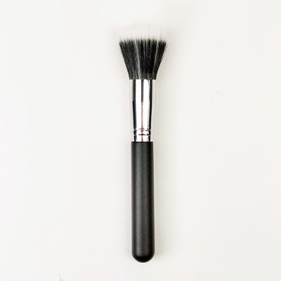 China Hot Selling Wholesale Private Label Flat Brush OCM Portable Makeup Tools Synthetic Powder Blush Brush for sale