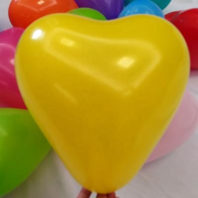 China Wholesale Good Quality Eco-friendly Heart Shape Latex Balloon For Party Festival Wedding Decoration for sale