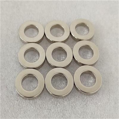 China Industry Round Neodymium Disc Rare Earth Ring Magnet Neodium Super Strong Permanent Magnets N52 Neodymium Magnetic Magnet for sale