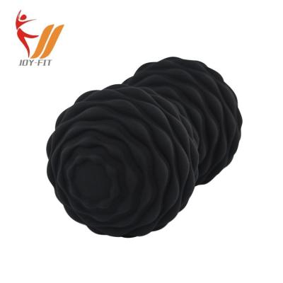 China New 2020 dropshipping trends factory home supplier to customize eco-friendly sporting goods peanut massage ball for sale