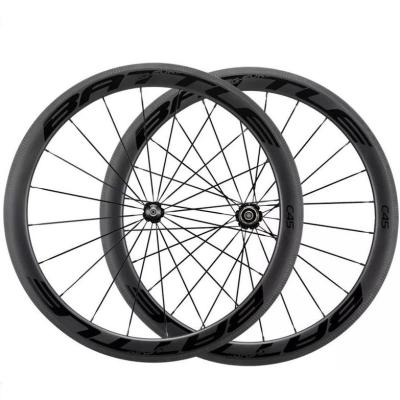 China Road Bicycles Carbon wheelset 700C road rims 45mm depth 11 speed 20-24 holes clincher road bicycle carbon wheels for sale