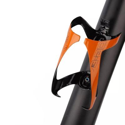 China Lightweight BC004 carbon bottle cage colorful bottle cage lightweight bottle cage bike for MTB bike and Road bike for sale