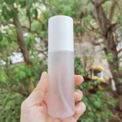 China High Qiality 100ml Cosmetic Package Filled Bottle, White Lid Frosted Bottle Toner Perfume Mist Spray Bottle for sale