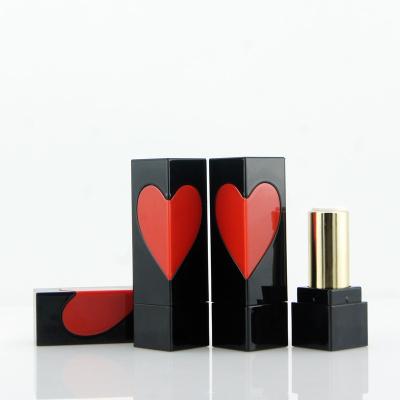 China Low MOQ Empty Black Square Lipstick Container Tube Eco-friendly Heart Shaped Lipstick Tube for sale