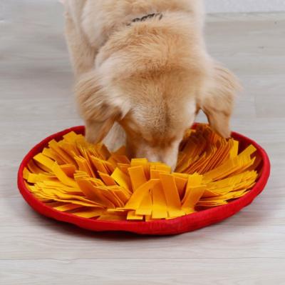 China Hot Selling Non-automatic Pet Food Smell Protection Pet Slow Toy Smelled Pet Smell Practice Feeding Bowl for sale