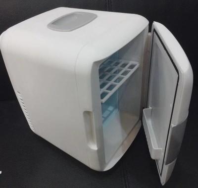 China CeeinAuto Good Mini Fridge 12v AC220V Car Cosmetic Fridge 4L Capacity Mini Fridge Skin Care Cosmetic Makeup Cooler for sale