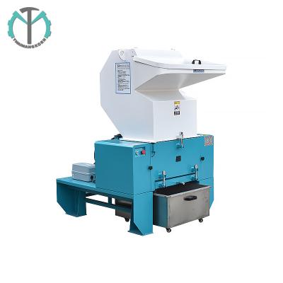 China Factory Factory Customized 20HP PVC Flake Plastic Crusher Crushing Machine With Cover For Profile Degraded Material for sale