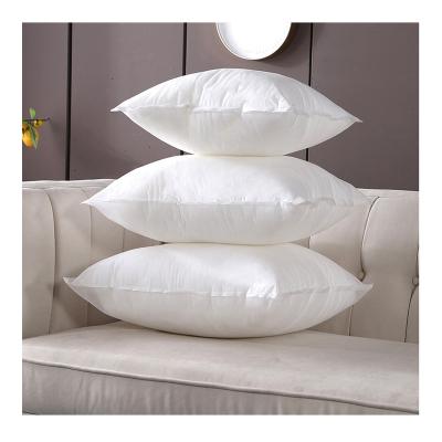 China Wholesale high quality fluffy polyester non-wowen square inner pillow core 100% polyester filler white pillow innert for sale