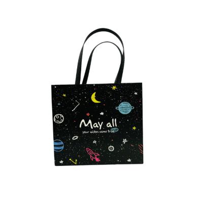 China LA065Wholesale Biodegradable High Quality Custom Shopping Paper Bags With Your Own Logo for sale