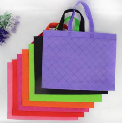 China Hot-selling Fancy Popular Foldable Non woven bag Shopping bag with Lattice emboss for sale