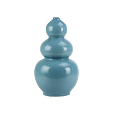 China Industrial Plain RYNQ212 Blue Color Good Luck and Occasions Understood Sense Gourd Shaped Ceramic Vase for sale