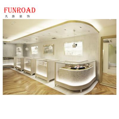 China Display Luxury Jewelry For Luxury Retail Store Or Mall Jewelry Store Fittings With Wooden Jewelry Display Cabinet With Curved Counter for sale