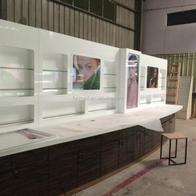 China Perfume and Skin Care Display Cosmetics Wall Cabinet Cosmetic Display for Perfume for sale