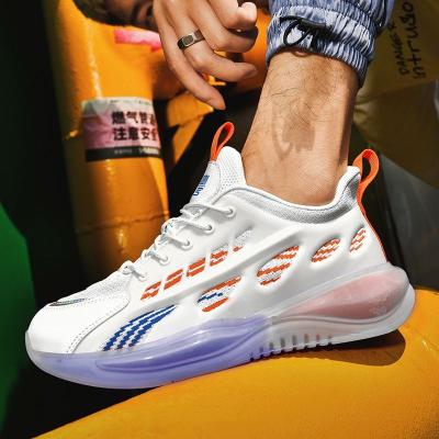 China Fashion trend sports casual shoes shape current high quality men show white sneakers shoes walking style shoes for sale