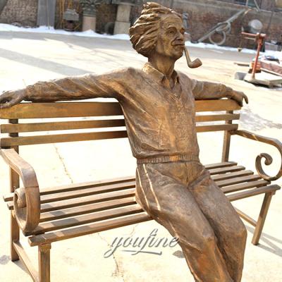 China Famous Physicist Albert Einstein Sitting Bronze Sculpture from Europe for sale