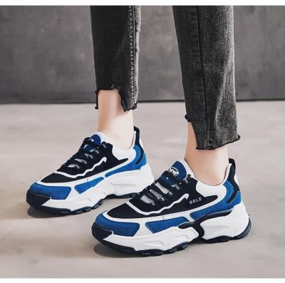 China High Quality Breathable Fashion Bestselling Sneakers Shoes Women Sports Casual Shoes for sale