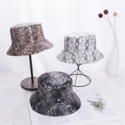 China High Quality PU Vintage Accessories Fashion British Basin Bucket Hats for sale