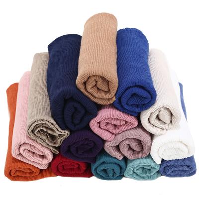 China 2021 Newest Color Cotton Hijab Pleat Comfortable Cotton 2021 Single Wrinkle Muslim Cotton Hijab For Women for sale