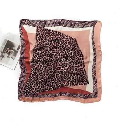 China Elegant European Style Satin Ladies Scarves Silk Leopard Printed Square Scarf Shawl for sale