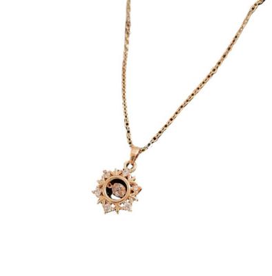 China Other Fashionable Cute Snowflake Beating Heart Rotating Clavicle Pendant Necklace for sale