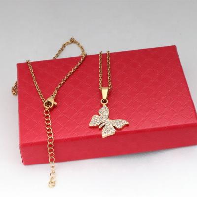 China CLASSIC Luxury Rhinestone Butterfly Ladies Necklace Stainless Steel Pendant Necklace for sale