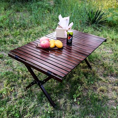 China New Modern Design Folding Rolling Outdoor Wooden Tables For Camping Picnic for sale