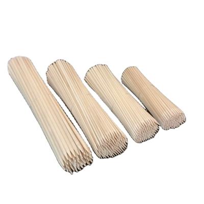 China Easily Cleaned Sales Grade Birch Wood Popsicle Sticks Craft Grilling Skewers BBQ Skewer Stick for sale