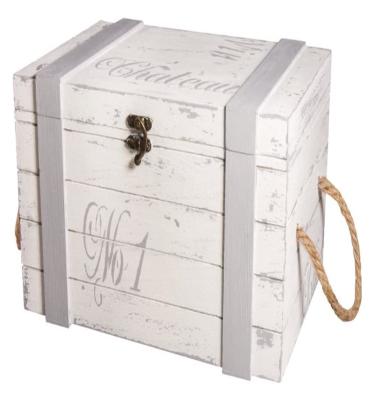 China Europe heart design wooden storage crate in a shabby chic finish for sale