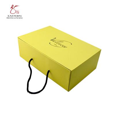 China Handmade Custom High Quality Paper Packaging Sliding Shoe Box With Handle for sale