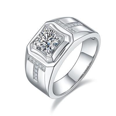 China Large romantic custom 1 ct simple and low-key connotation of superior men's moissanite rings technology ZuanHui services for sale