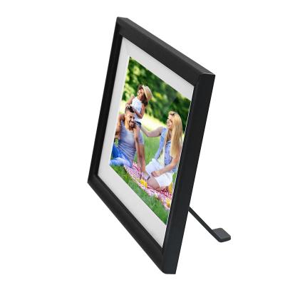 China Smart Share Pics Videos Somy Micro Digital Photo Frames 10 Inch Wifi Digital Photo Frame With 10 Inch Movie Ourphoto English Blue APP for sale