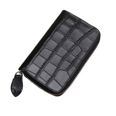 China Fashion Crocodile Grain Credit Card Holder Rfid Blocking Men's Gift Card Holder Leather Zipper Tightly for sale