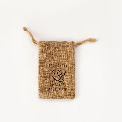 China Good Quality Jute Material Jute Style Customized Logo Printed Burlap Drawstring Bags China Manufacturing Rice Coffee Packaging Pouches for sale